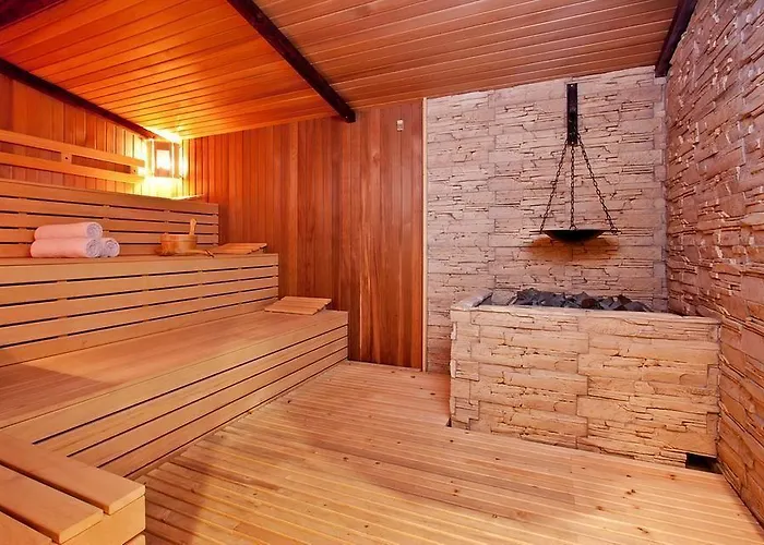 Szálloda Astera & 4*